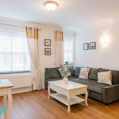 דירות The Flat 2 By Sheryl - Stone Throw To Northampton Gen Hosp & Town Centre מראה חיצוני תמונה