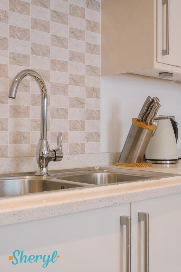 דירות The Flat 2 By Sheryl - Stone Throw To Northampton Gen Hosp & Town Centre מראה חיצוני תמונה